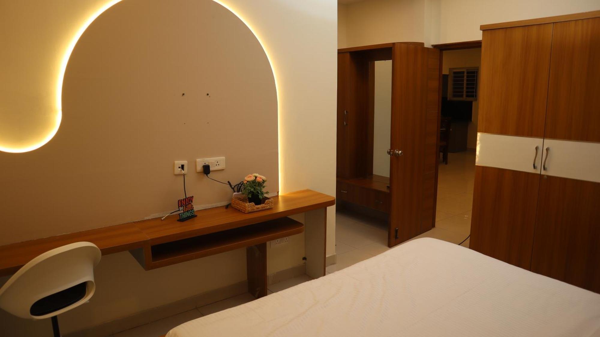 Dcasa Apartment Hotel Hyderabad Exterior foto
