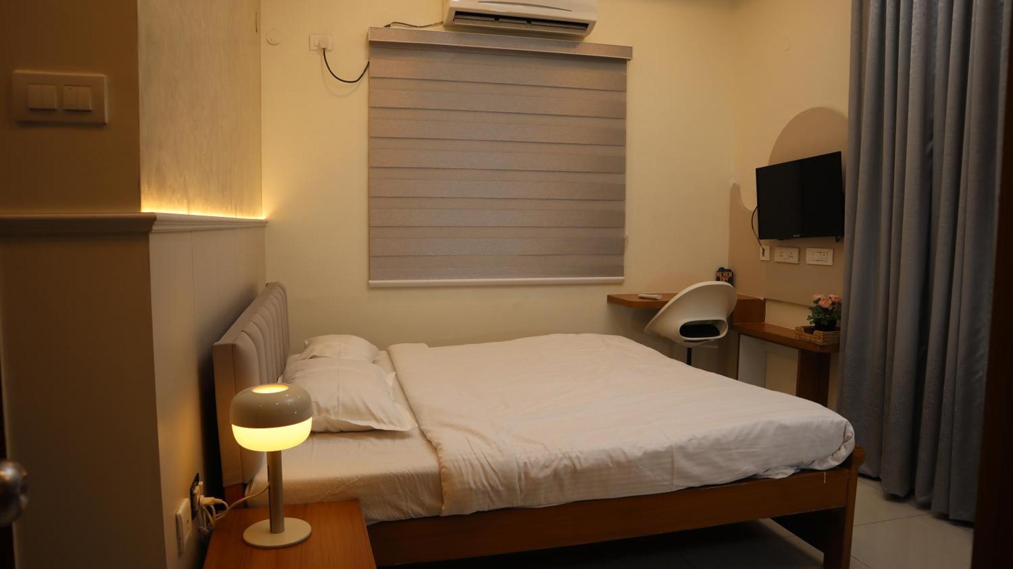 Dcasa Apartment Hotel Hyderabad Exterior foto